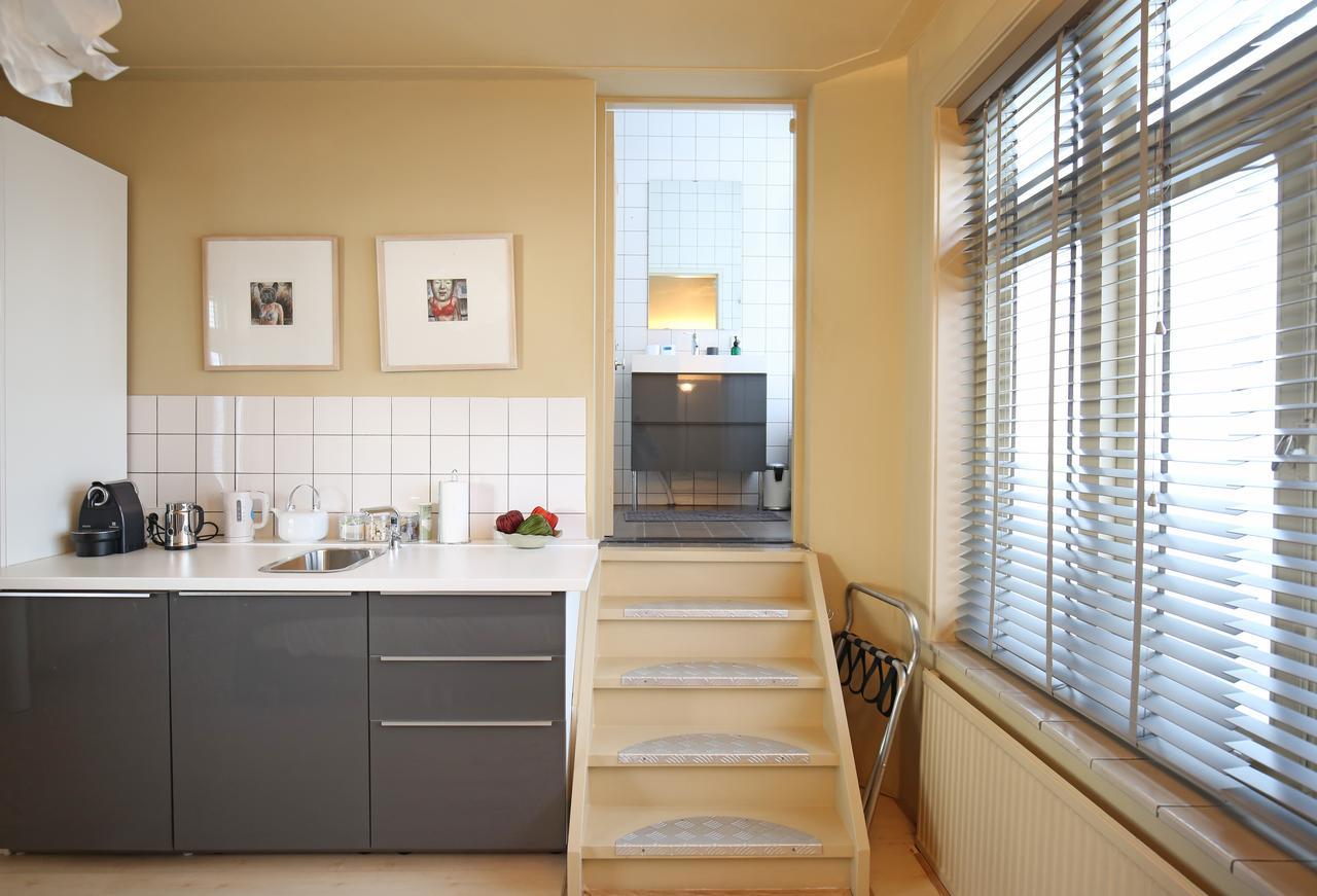 Canal Studio Apartment Амстердам Екстериор снимка